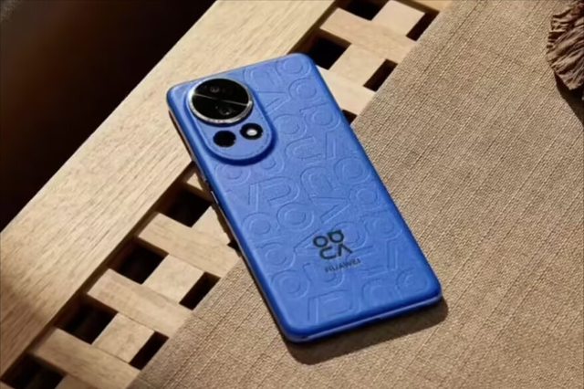 华为开始“五折”清仓，昆仑玻璃+卫星通信+100W，花粉可以入手了