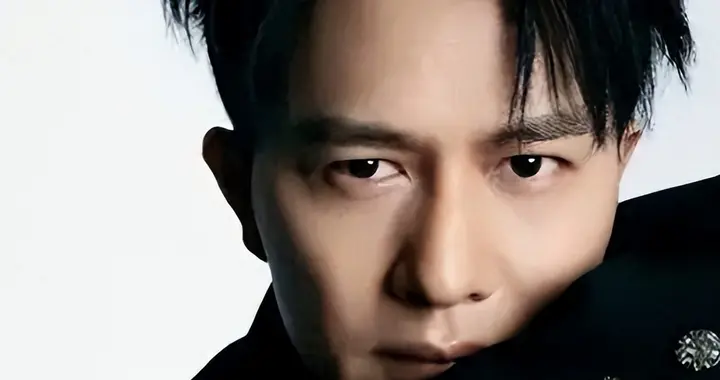 消失十年，刚复出就开演唱会，票价卖到1280 到底是谁给的自信