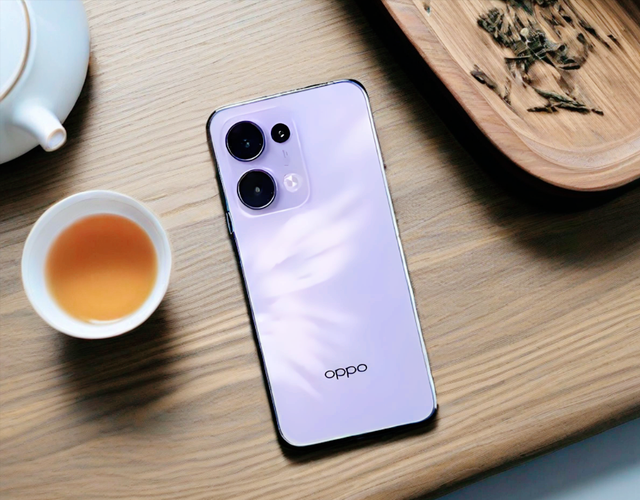 OPPO新机发布！下放潜望长焦是亮点，外观成槽点？