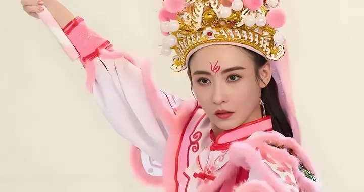 张柏芝英歌舞造型封神！五官英气逼人，导演：这就是老天爷赏饭吃