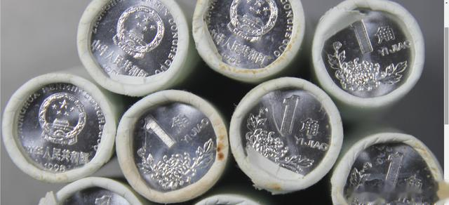 菊花一角|一图玩儿转“老三花”硬币，这样收藏不会亏