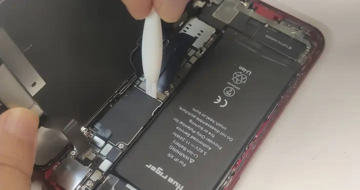 为什么现在没有可拆卸电池？手机已经彻底到达内卷困局