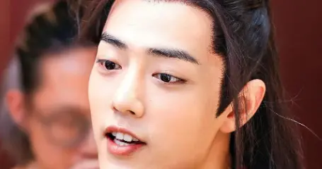 演技不输肖战，身材不逊吴磊，演完《纯真年代的爱情》他终于火了