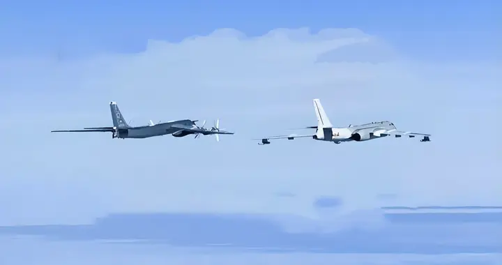 轰炸机直接出动，中俄联手，对日本发出严重警告