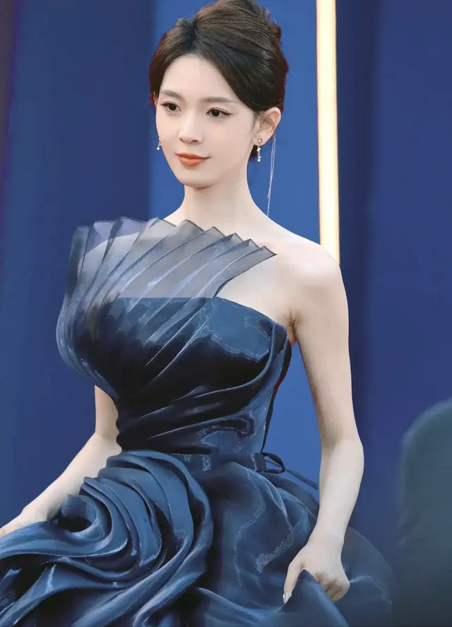 陈瑶:以梦一筑桥，演绎百变人生