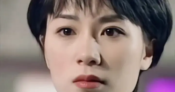 她曾是TVB当家花旦，因为“毒舌”得罪半个港娱圈，如今怎样了？