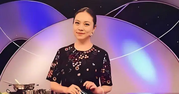 谁还记得她？上海\甜心主持\退圈20年，低调生活现状曝光！