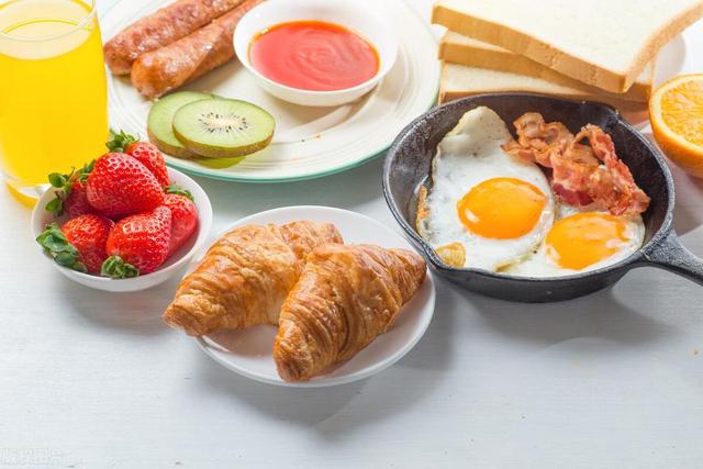 三伏天高效减脂的5个方法，无效掉秤的4个表现