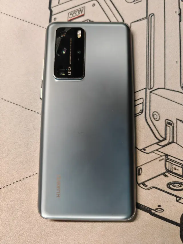 五年还这么多人在用，华为 p40 Pro你赢了