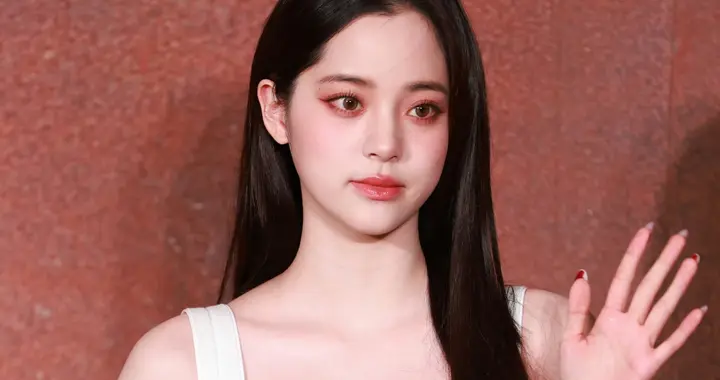 欧阳娜娜 线下品牌活动现场，好美很惊艳 ?！