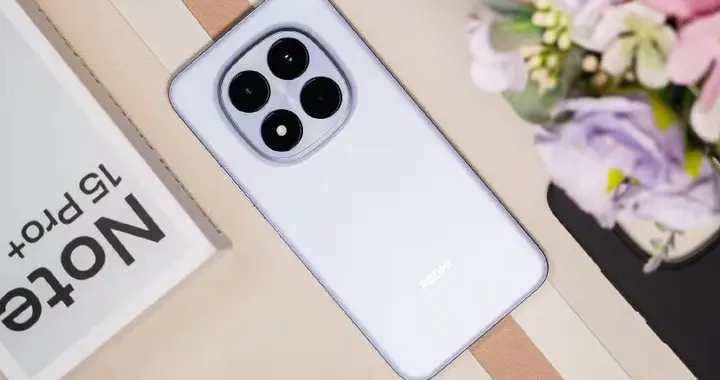 紅米旗下誕生“中端機皇”！2米抗摔+7000mAh+衛星消息，僅1389元