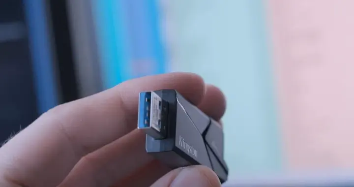 別再隨手插USB接口了，接口亂用=性能減半！一文搞懂正確用法