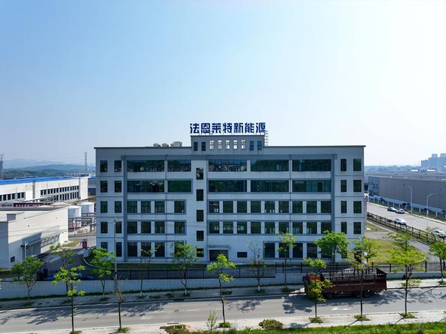 赋能电池领域重大升级！一磷酸铁锂准固态电池领域相关新品发布