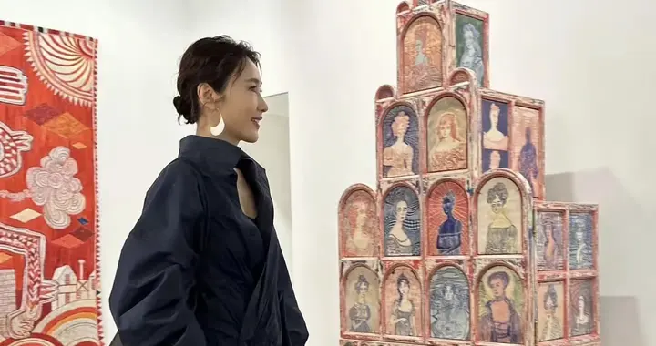 TVB前当家花旦现身艺术展！一身名牌状态佳，转行从商连生三女