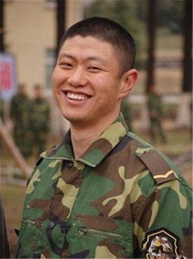 赵荀因拍戏从三楼坠落, 抢救了整整72小时, 到如今出行还要坐轮椅