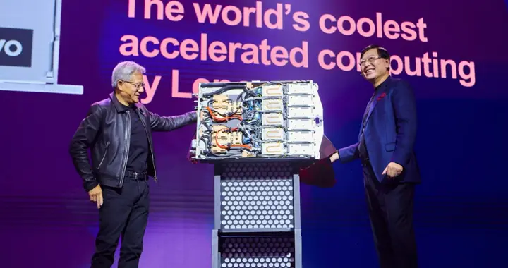 联想与英伟达联合发布AI云超级工厂 杨元庆、黄仁勋再度同台