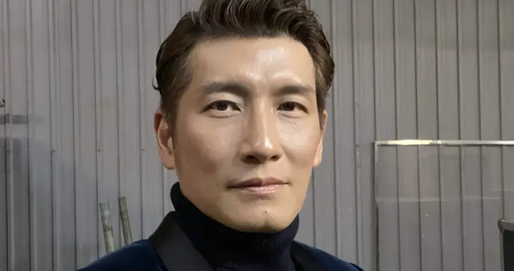 又走一个？TVB知名男星被曝离巢，突然晒大合照告别剧组