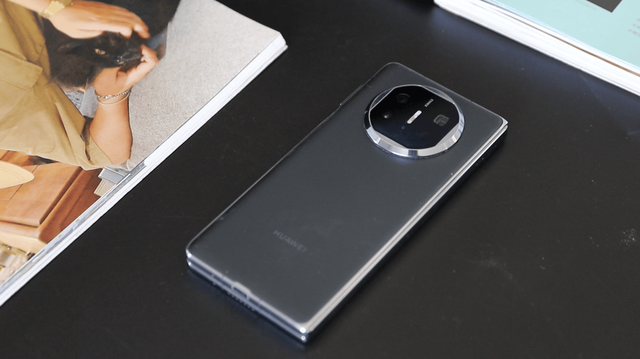 3899元，华为上架“新折叠屏”，真的心动啊