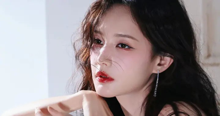 李一桐最美小卷毛