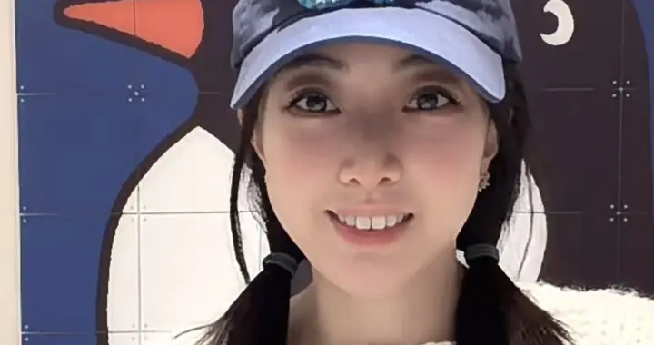 阔太甘比扎双马尾俏皮出镜，不用陪刘銮雄格外放松！少女像18岁