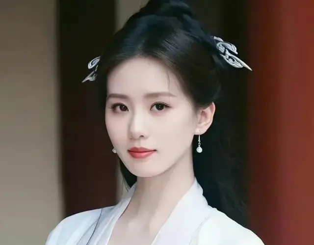 刘诗诗淡颜系天花板，自带古典婉约气质，不愧为“古装白月光”