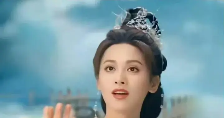 宁静年轻时的颜值如果放到现在，会比的过如今的小花吗？