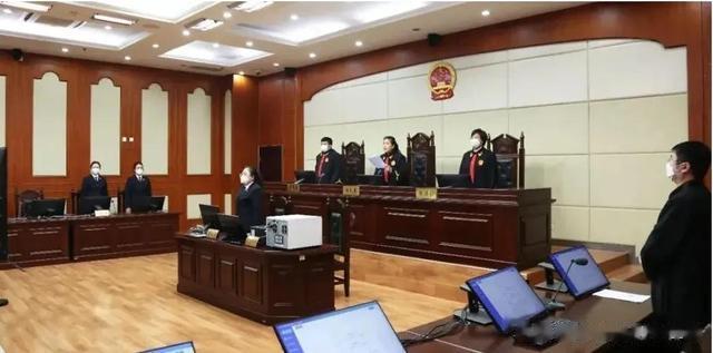 持械打砸超市涉嫌寻衅滋事罪