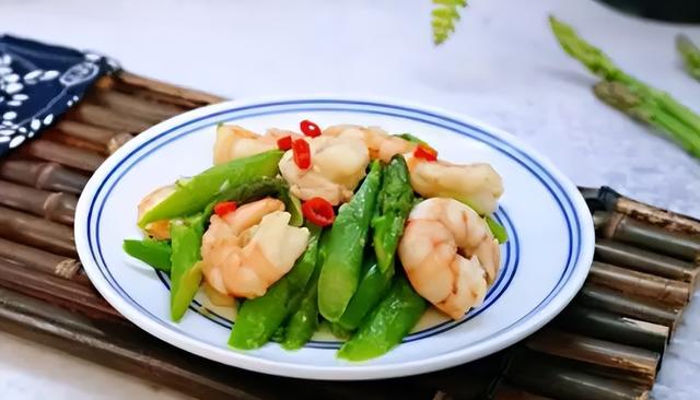 天热宁可不吃肉，也要吃这4道菜，补充维C，身体更有活力