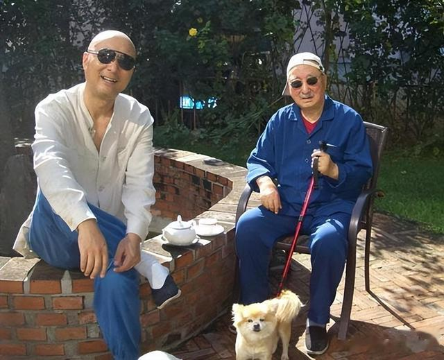 本以为他们退休了，没想到已老的不成样子， 这20位明星面相真吓人