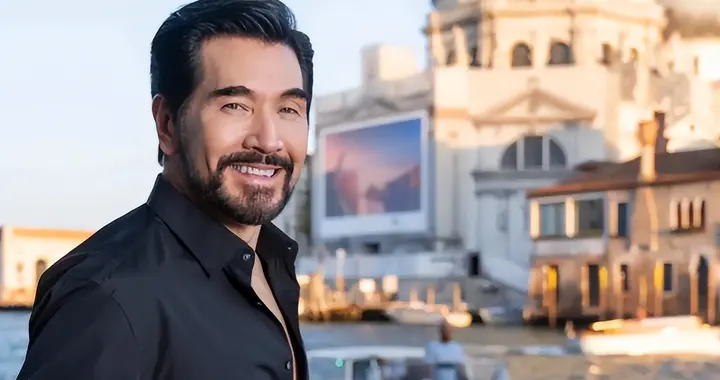 过年吃速冻饺子！65岁独居英国的费翔，给所有不婚不育的人提了醒