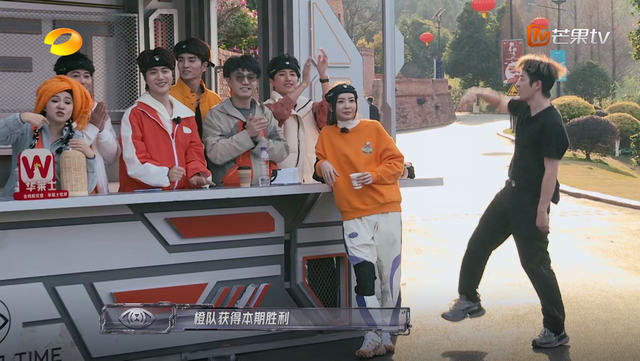 于文文|全员加速中 对战季：原以为是花瓶，没想到是MVP，于文文一战封神