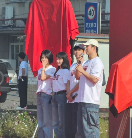 《重器》开机暴露咖位，黄景瑜靠边站，张佳宁硬挤，C位毋庸置疑