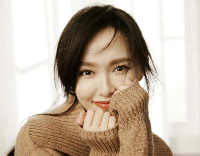 唐嫣|明星唐嫣写真造型：甜美女神、唯美端庄