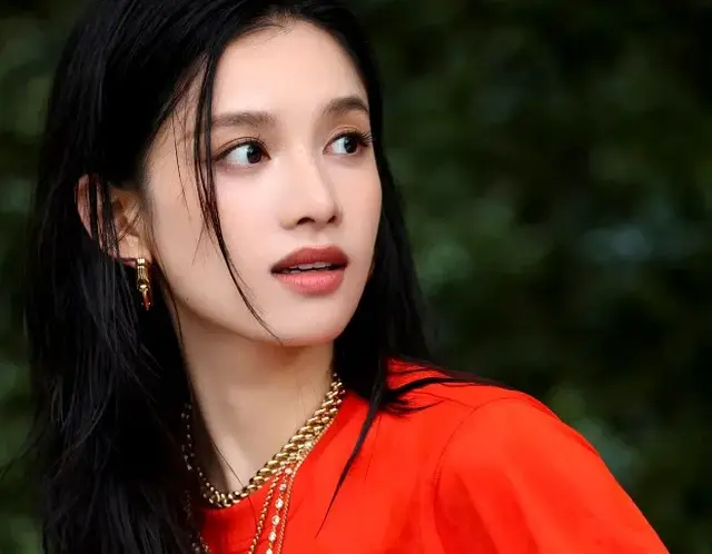 不得不说张婧仪这张脸太高级了