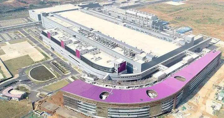 打下國內SSD價格！傳長江存儲新建三座新廠，NAND產能直接翻倍