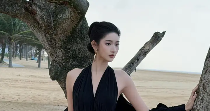 大家好，今天是厉害女人王玉雯！