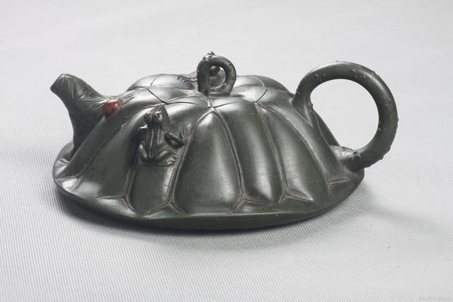 |经过20年的人口迁移后，下一个十年，宜兴紫砂壶的出路在哪里？