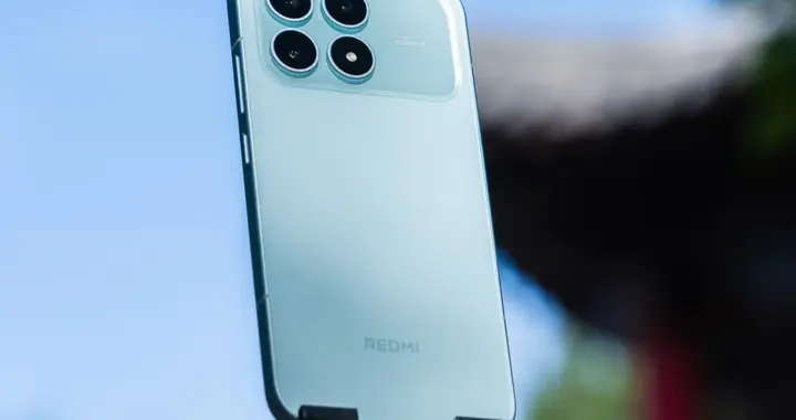 紅米打響“價格戰”，超窄直屏+驍龍8至尊+7100mAh+100W