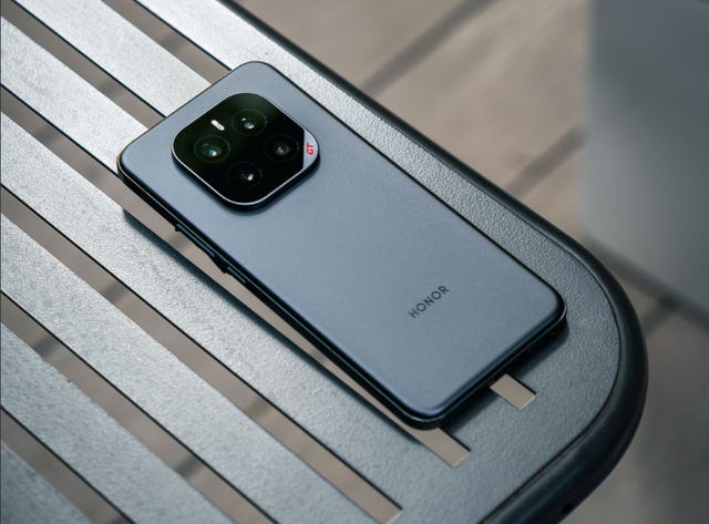 骁龙8 Elite领先版+7200mAh，性价比第一名，这旗舰机有点狠！