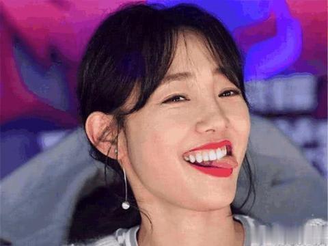 白百何：被冤枉不辩解，蛰伏5年带娃复出，她的反击真是悄无声息