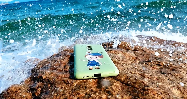 有一说一！千元机谈什么性能？耐摔续航才是王道