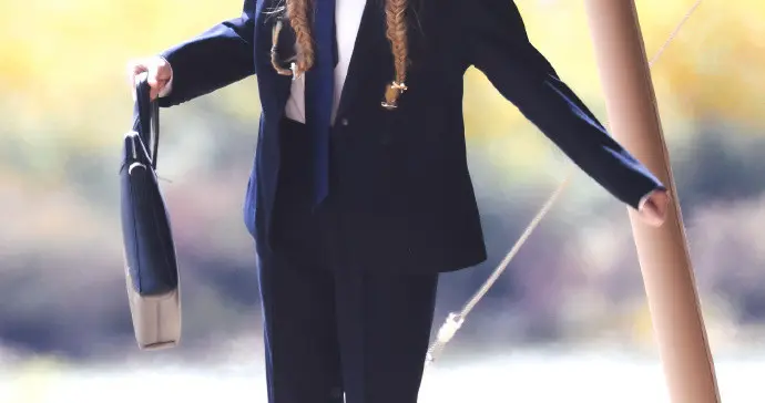 白鹿变身房产中介，原来是氛围感激发表演欲！