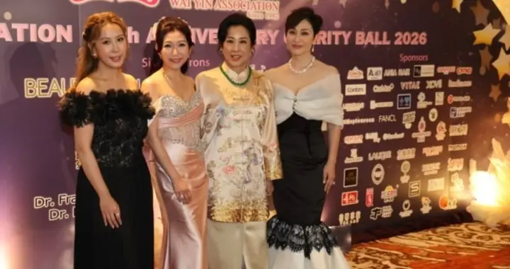 香港这一夜，朱玲玲携罗康瑞盛装亮相，陈法蓉曹敏莉等港姐也来了