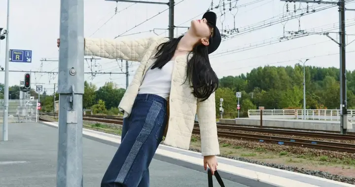 热巴国庆出游穿搭，简单又高级感满满