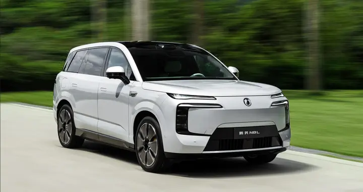 越级安全配置，腾势N8L为出行保驾护航