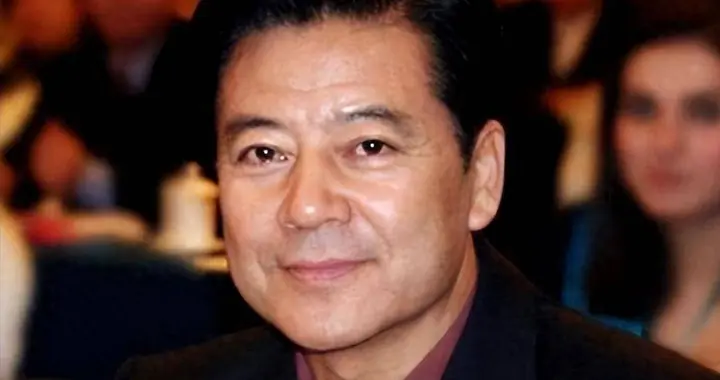 著名演员颜世魁：一生苦难，69岁的他单身无子嗣，母亲不敢老去