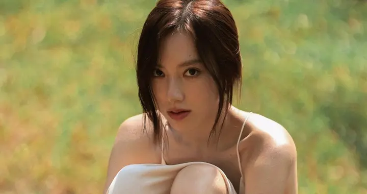 孙嘉灵私服美图集：高挑甜美的小姐姐。