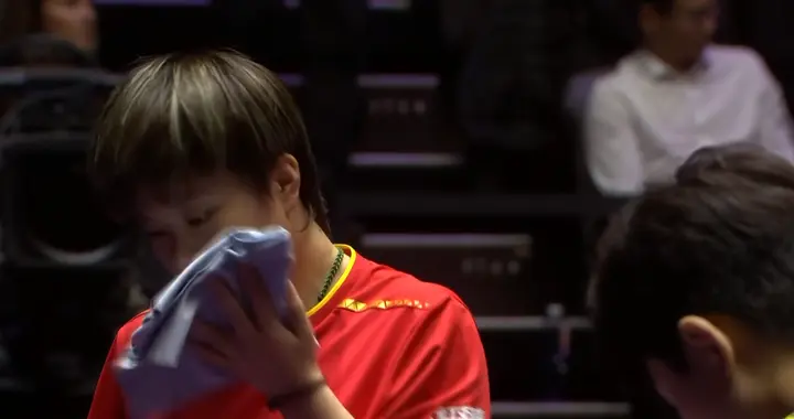 2日晚间法国冠军赛：女单决赛乱套 王艺迪战黑马收复失地 韩国全败