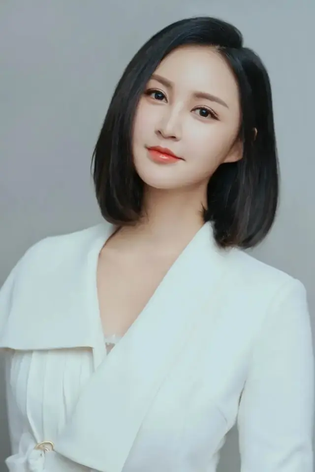 美图欣赏：张歆艺