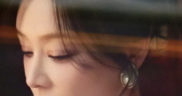 美女壁纸第5365期—袁姗姗